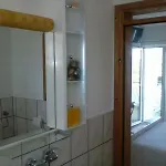 In Mit Meerblick, Balkon, Klimaanlage, W-lan 4659-3 招待所