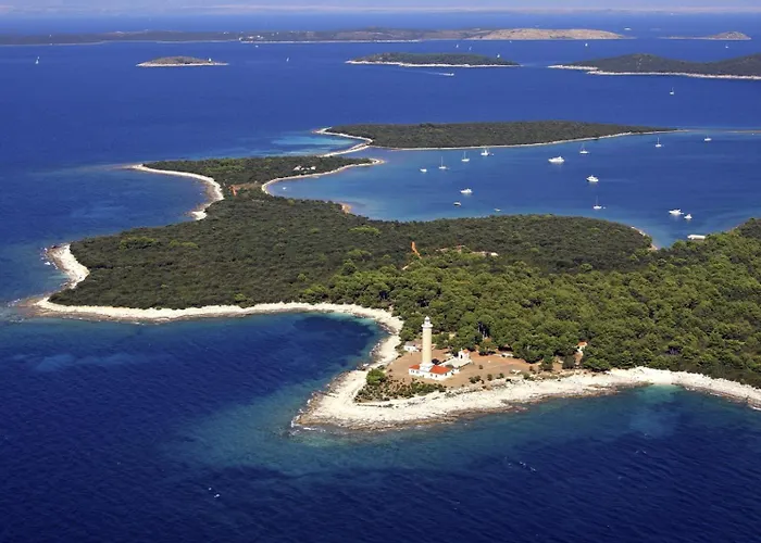 In Mit Meerblick, Balkon, Klimaanlage, W-lan 4659-3 Luka (Dugi Otok)